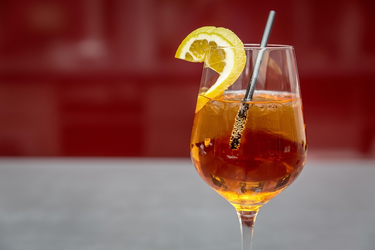The Golden Hour Spritz: A Sunset Cocktail Worth Slowing Down For